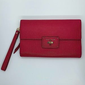 COLE HAAN JOZIE CRIMSON TEXTURED LEATHER DELUXE WALLET RED WRISTLET